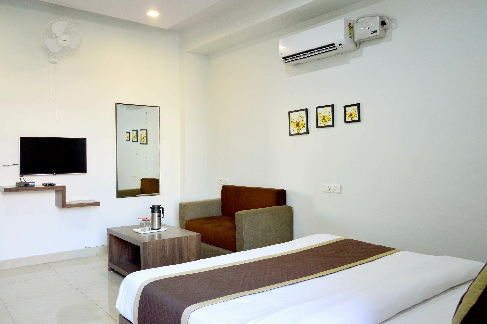 Oyo 6697 Hotel Green Lemon Jaipur Luaran gambar