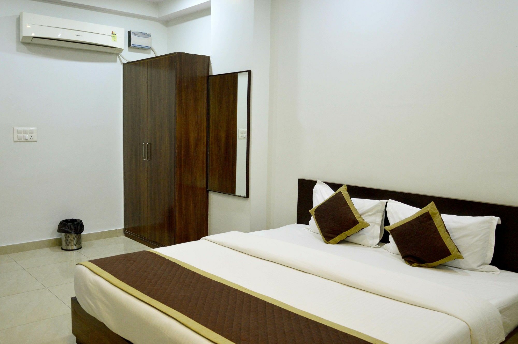 Oyo 6697 Hotel Green Lemon Jaipur Luaran gambar